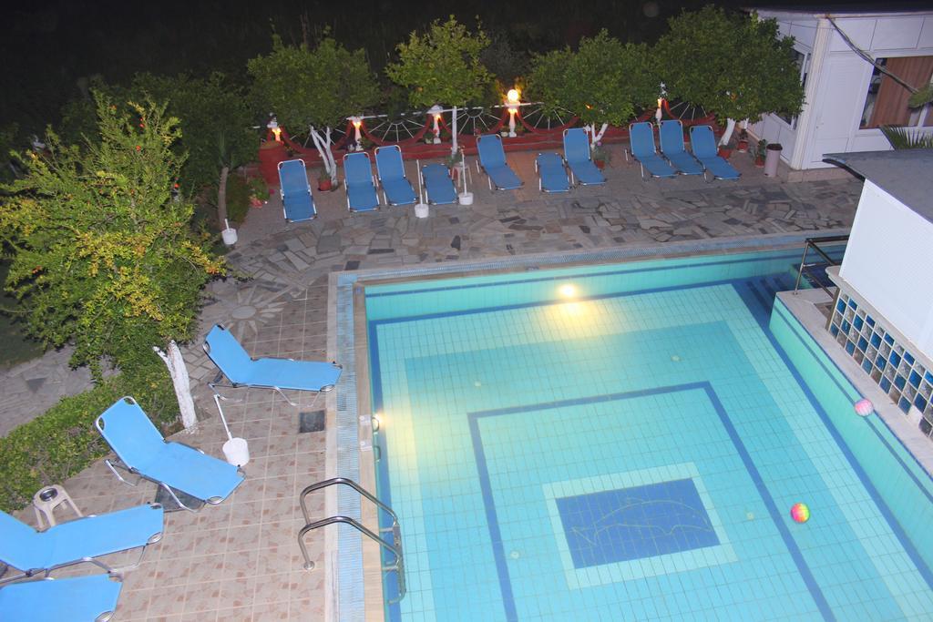 Crystal Apartment Kavos Ngoại thất bức ảnh